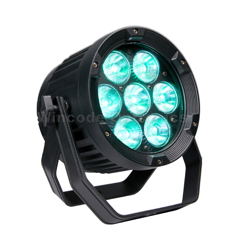 7 × 15 W 5 em 1 LED Par Light ao ar livre